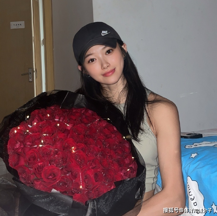 连续22年为国家队破门成足坛首人 C罗:多么美妙的夜晚