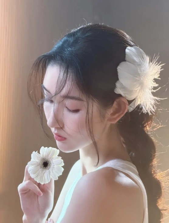 《疯狂动物城2》票房破21亿：AI合影掀起的电影营销革命