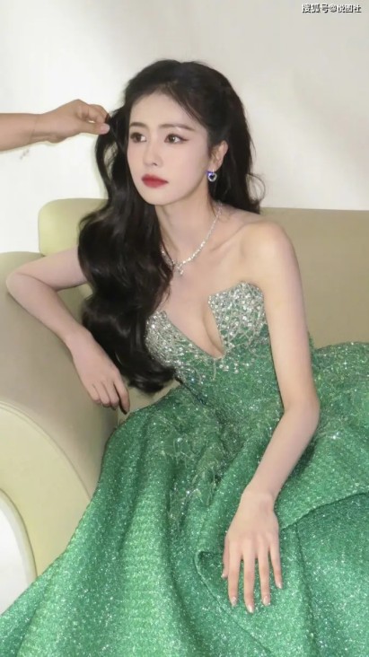 《骄阳似我》圆满收官！10部没烂尾、追完走不出来的好剧，这部堪称“神收尾”